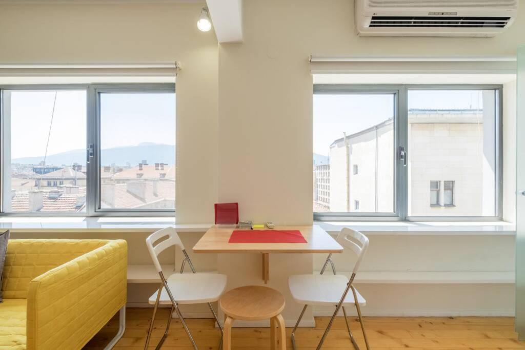 Home Is Where The Heart Is ~ 1-Bdr Central Charm Sofia Luaran gambar