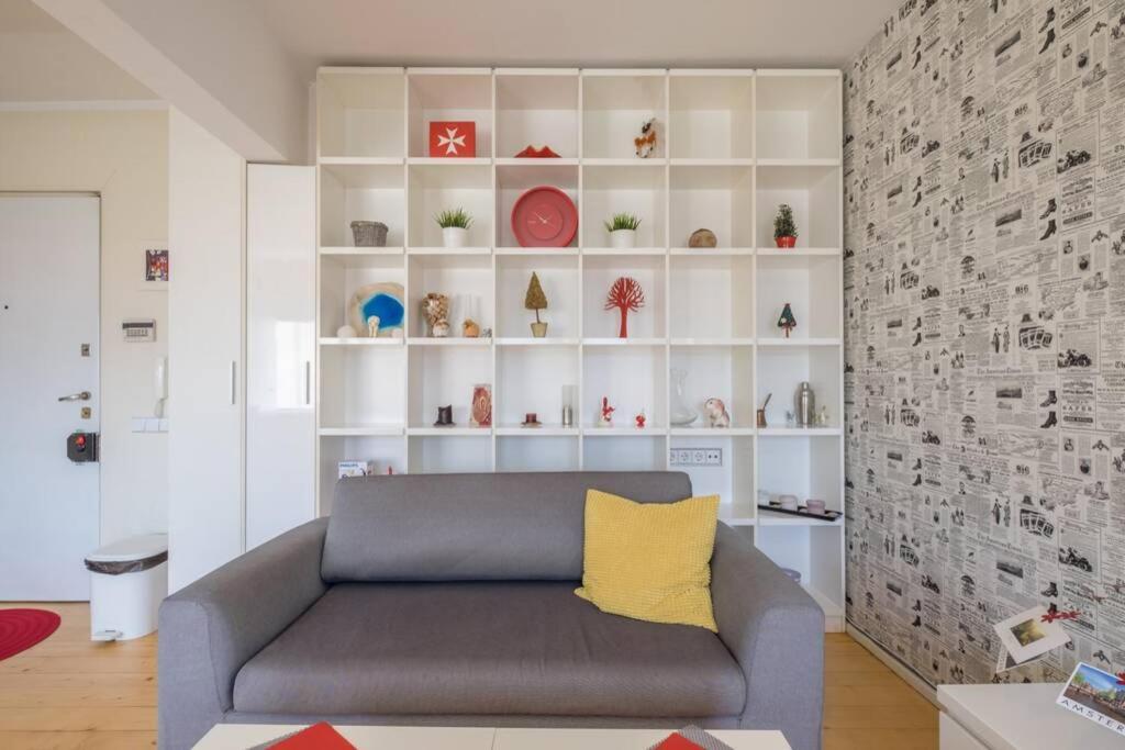 Home Is Where The Heart Is ~ 1-Bdr Central Charm Sofia Luaran gambar